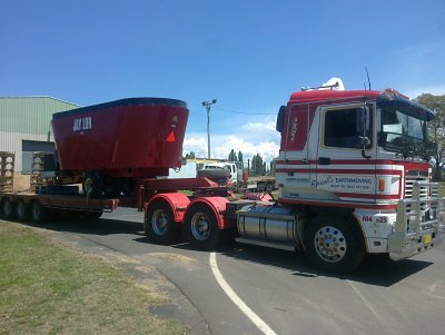 Russell's float hire